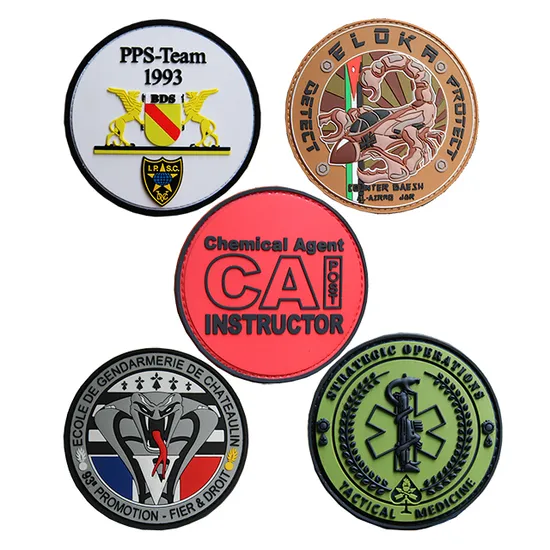 Suprimentos de fábrica Acessórios de vestuário coloridos Desenhos animados Tigre Flor Macio PVC Logotipo Borracha Etiqueta personalizada Uniforme personalizado Patch tático